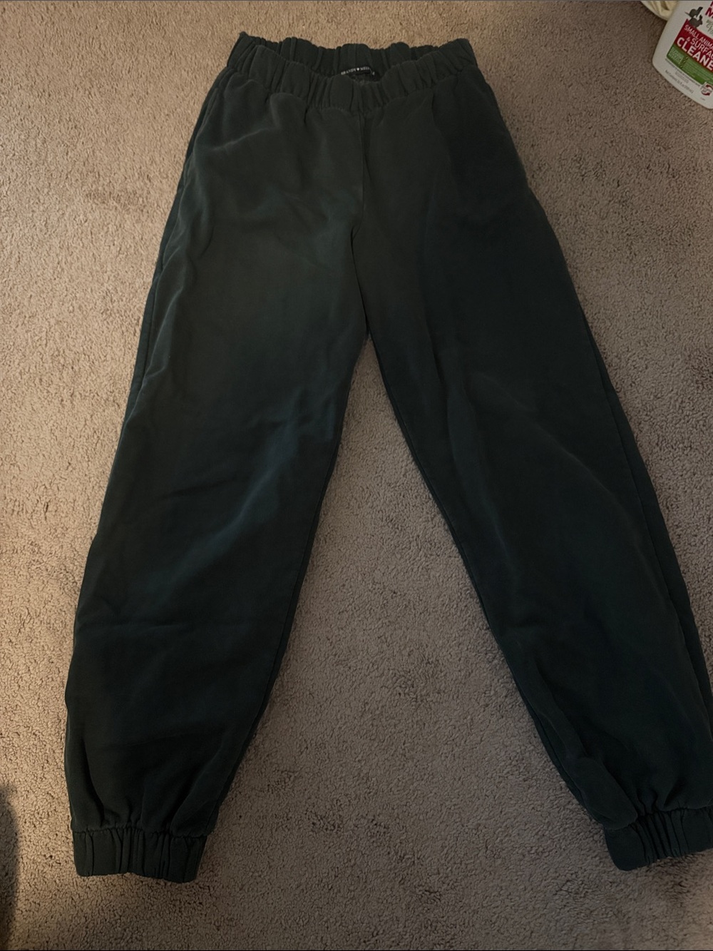 Brandy Melville dark green sweatpants